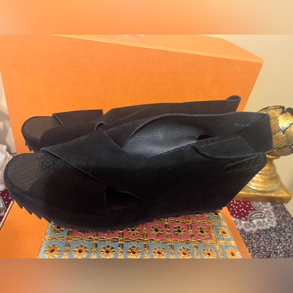 Pedro Garcia Federico Criss Cross Wedge - Size 41 ( US 10) - NWOT - Picture 5 of 11